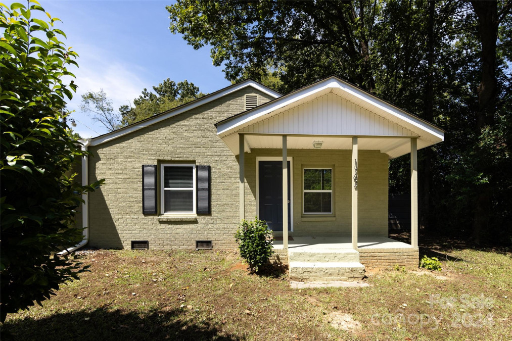 1762 Old Carter St Lancaster, SC 29720