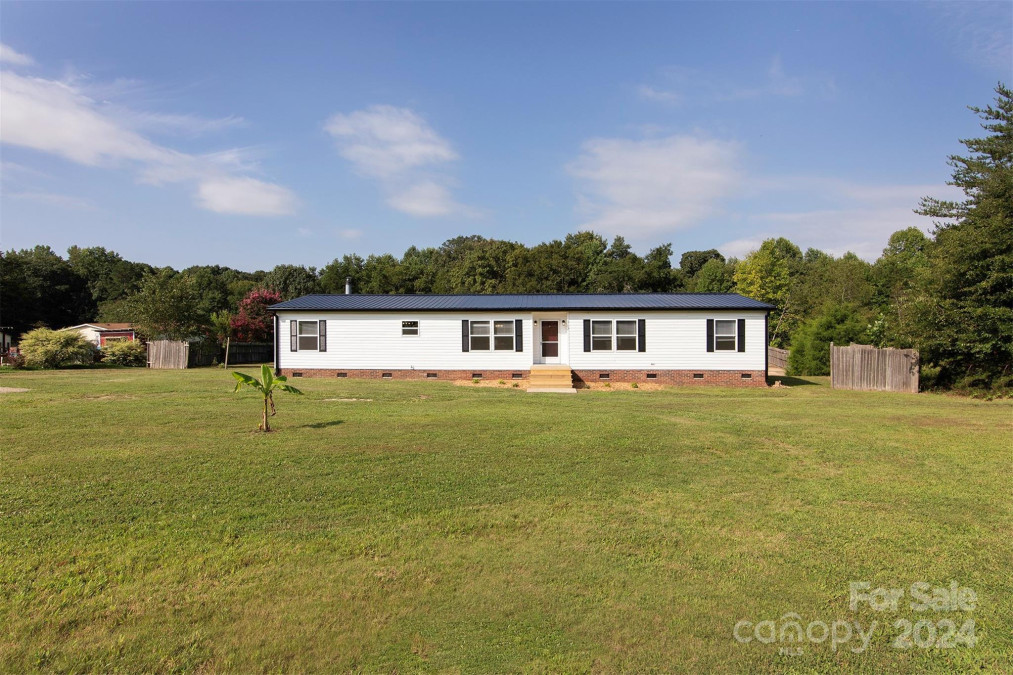 5782 Dachshund St Iron Station, NC 28080