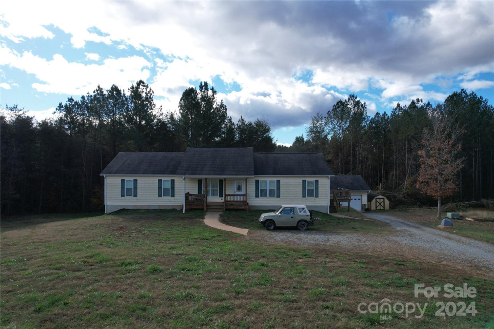 5519 Hudlow Rd Union Mills, NC 28167