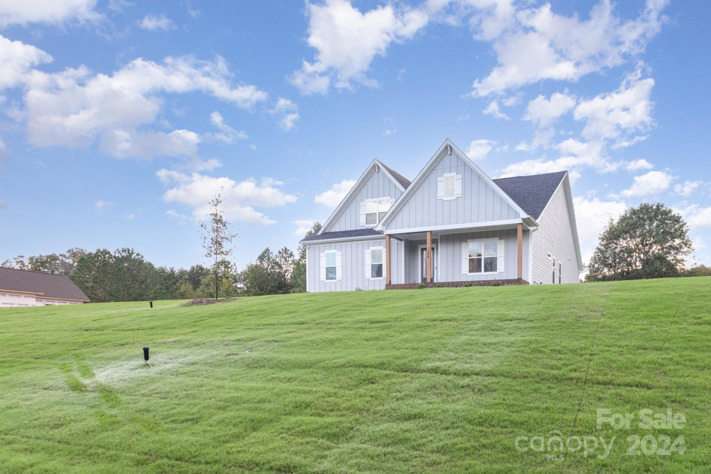 1228 Sage Pine Cir Clover, SC 29710