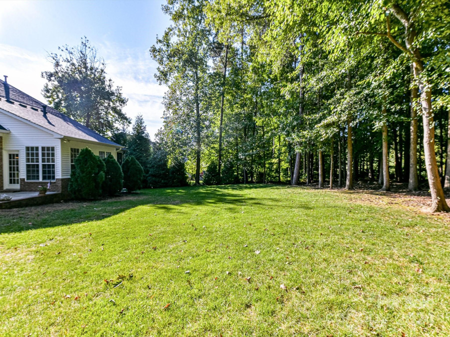 6012 Abergele Ln Matthews, NC 28104