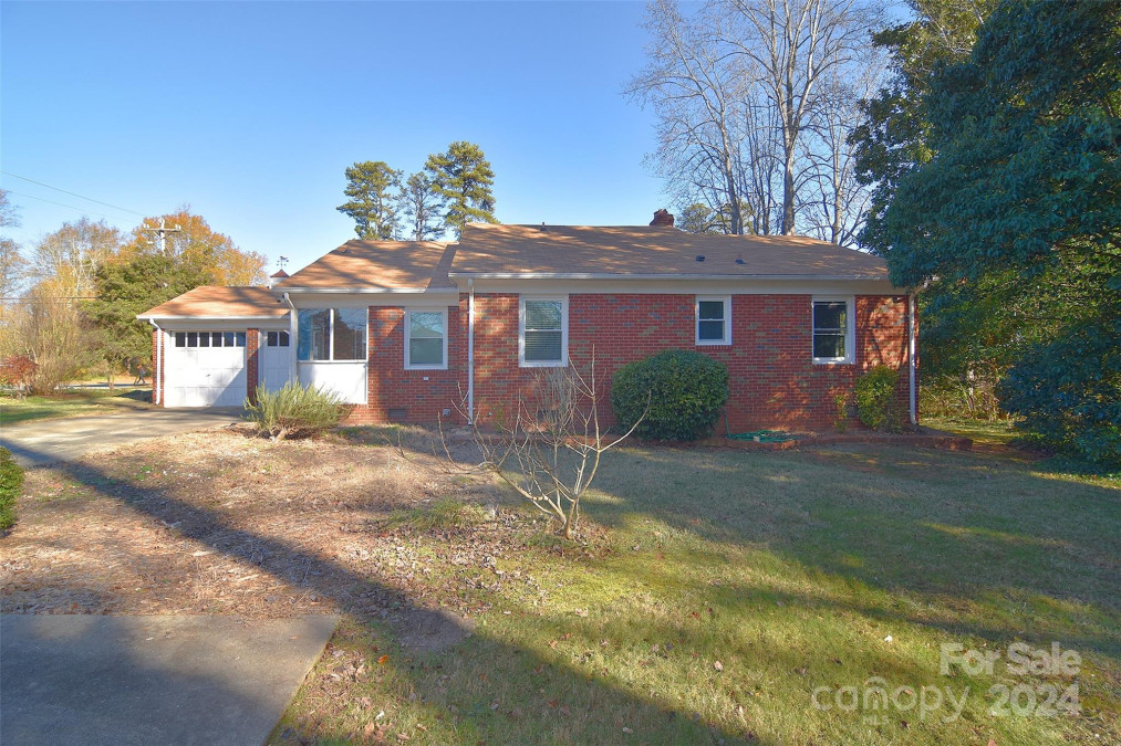 6800 Terry Ln Charlotte, NC 28215