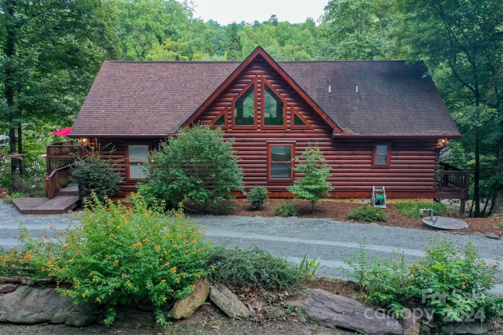 2066 Memorial Hw Lake Lure, NC 28746