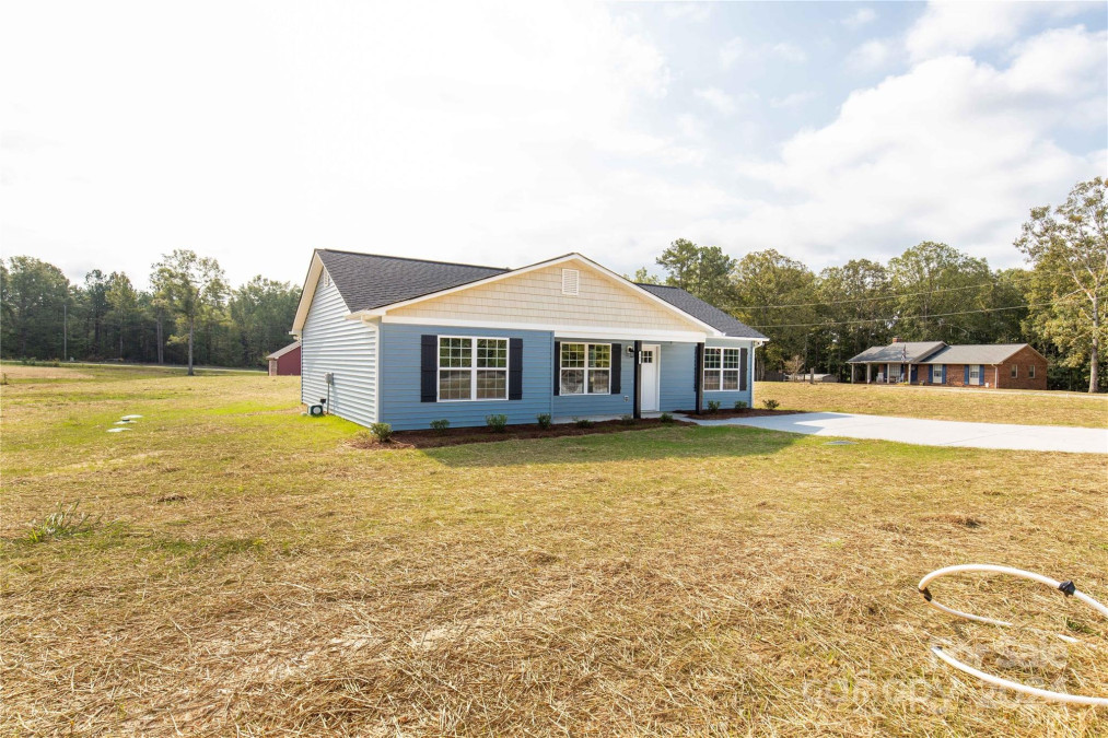 585 Wateree St Lancaster, SC 29720