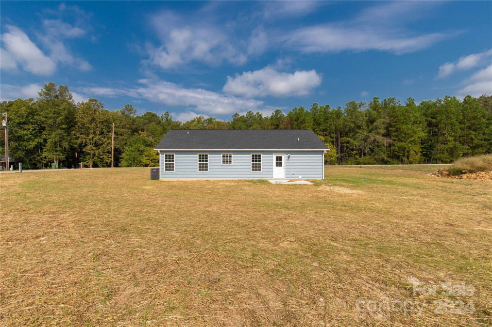 585 Wateree St Lancaster, SC 29720