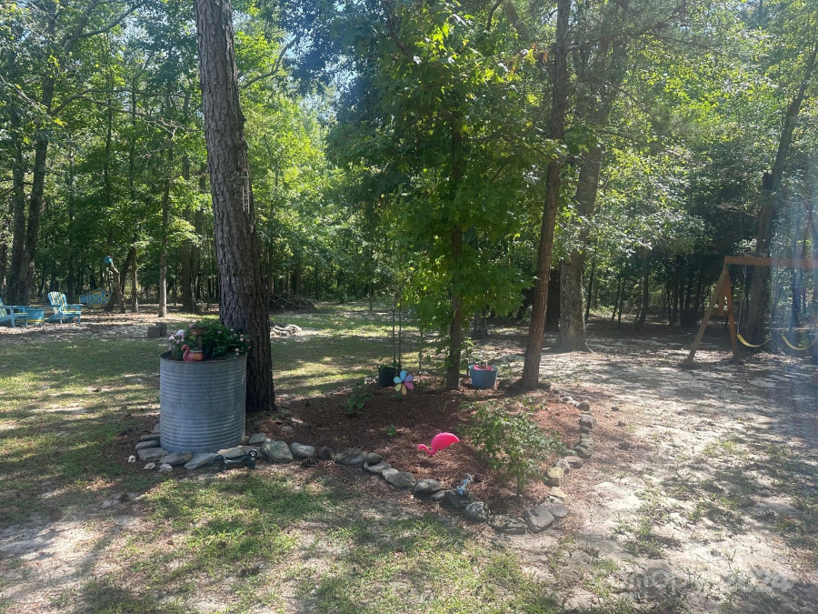 11 Random Tree Rd Kershaw, SC 29067