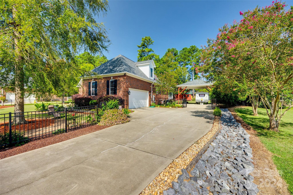 205 Fairway Cir Rock Hill, SC 29730