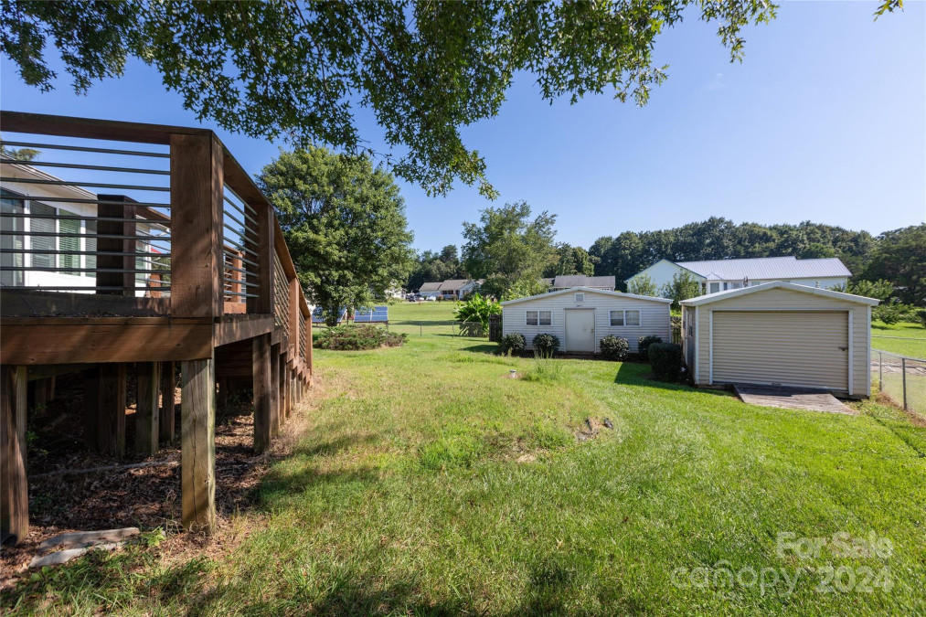 2574 Old Pond Dr Lincolnton, NC 28092