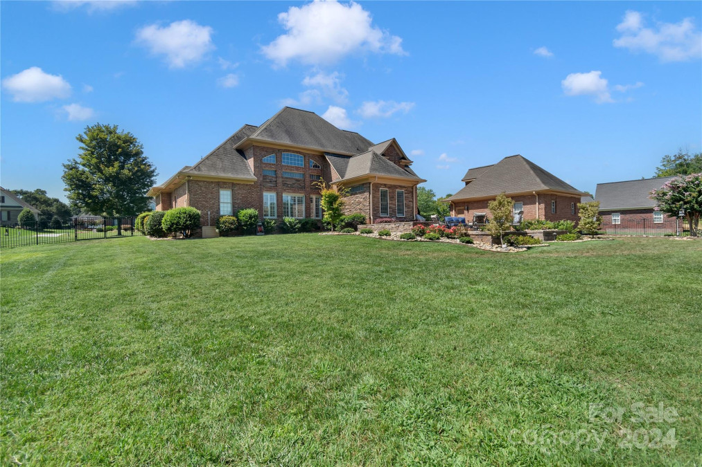 312 Wintergreen Ct Kings Mountain, NC 28086