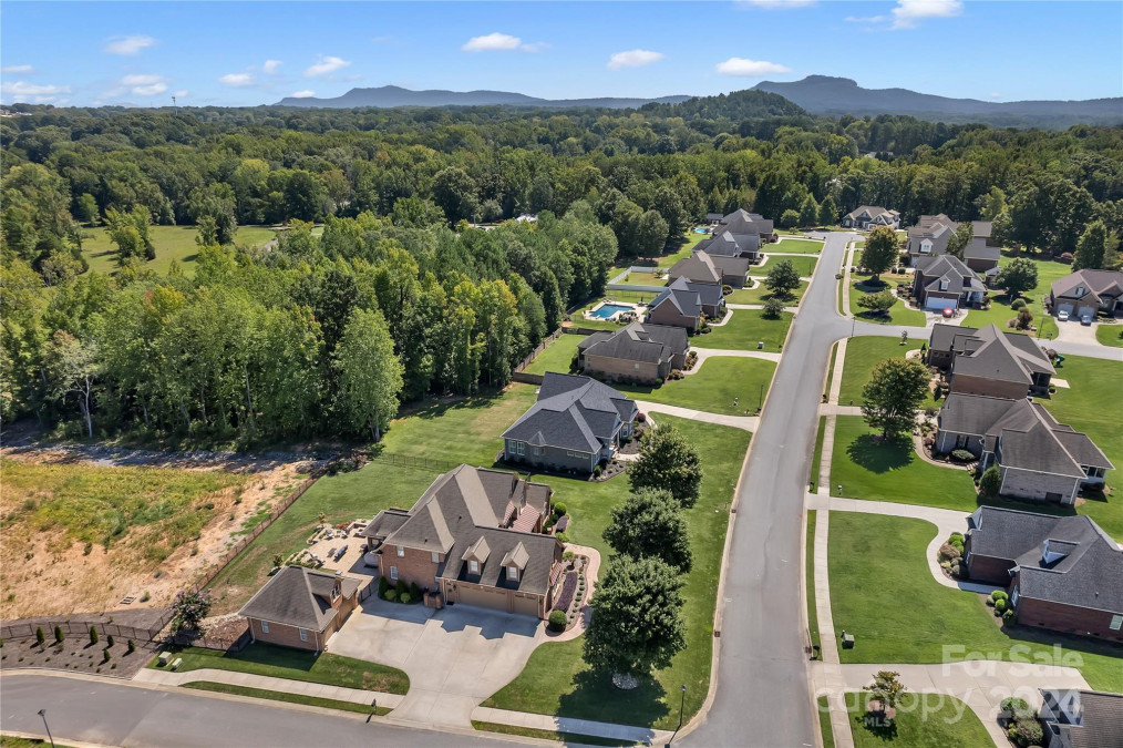 312 Wintergreen Ct Kings Mountain, NC 28086