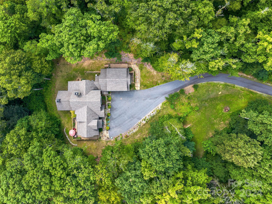 115 Loafer Ln Waynesville, NC 28785