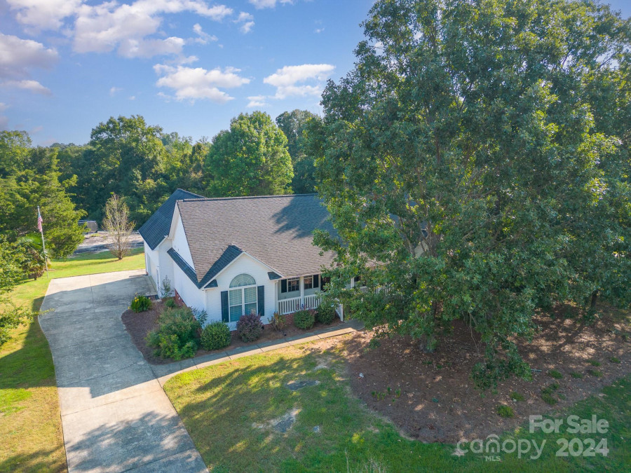 922 Clover Park Dr Clover, SC 29710