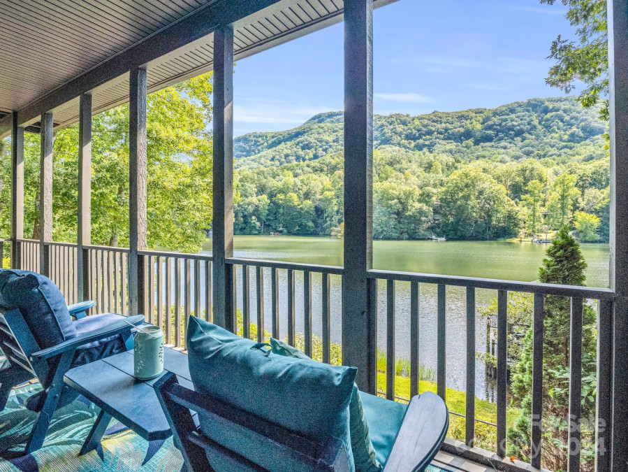 430 Westlake Dr Lake Lure, NC 28746