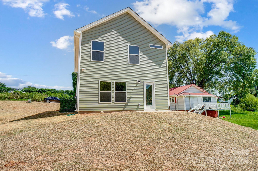 508 Elpine St Statesville, NC 28677