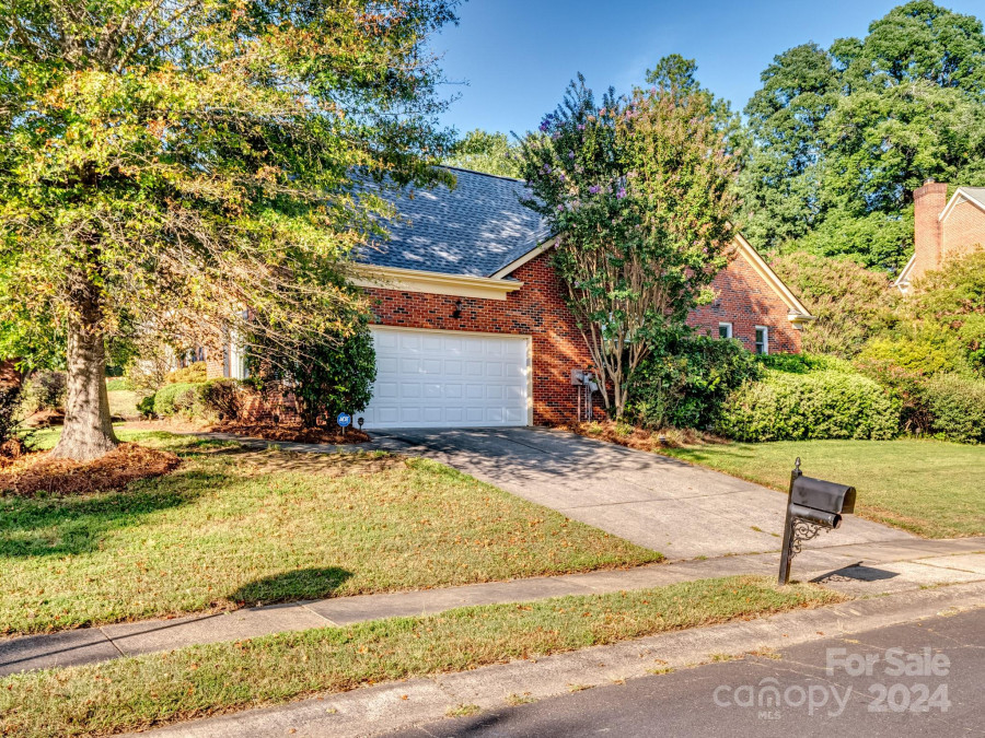 234 Rosedale Ln Matthews, NC 28105