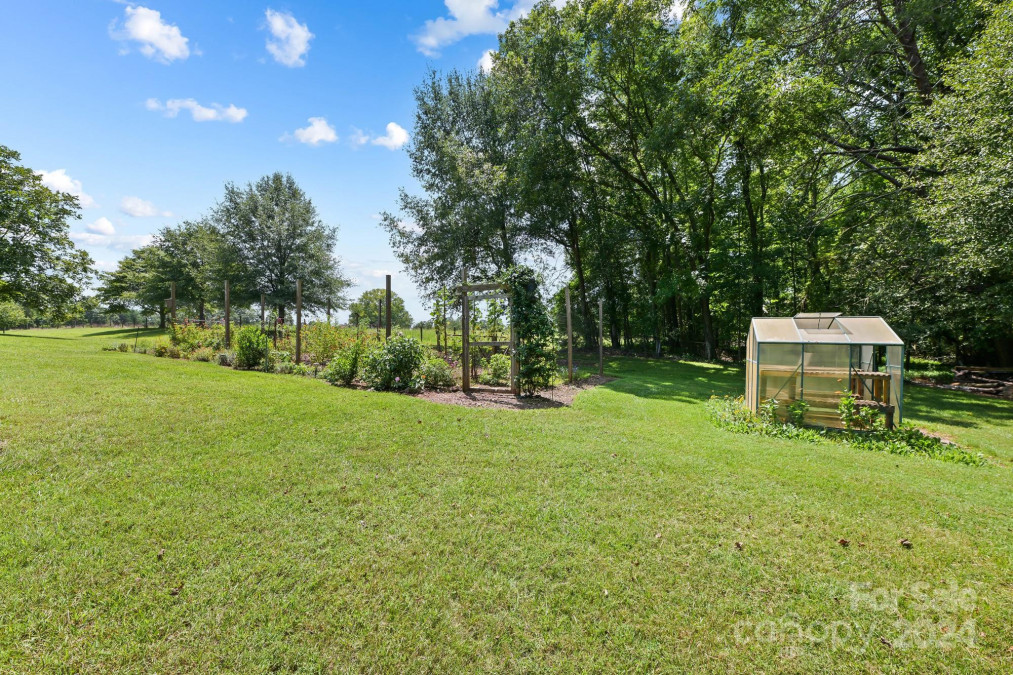 1135 Arabian Farm Rd Clover, SC 29710