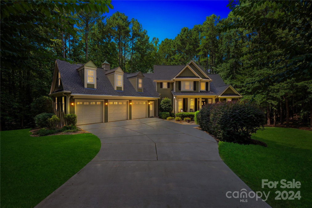 198 Freshwater Ln Mooresville, NC 28117