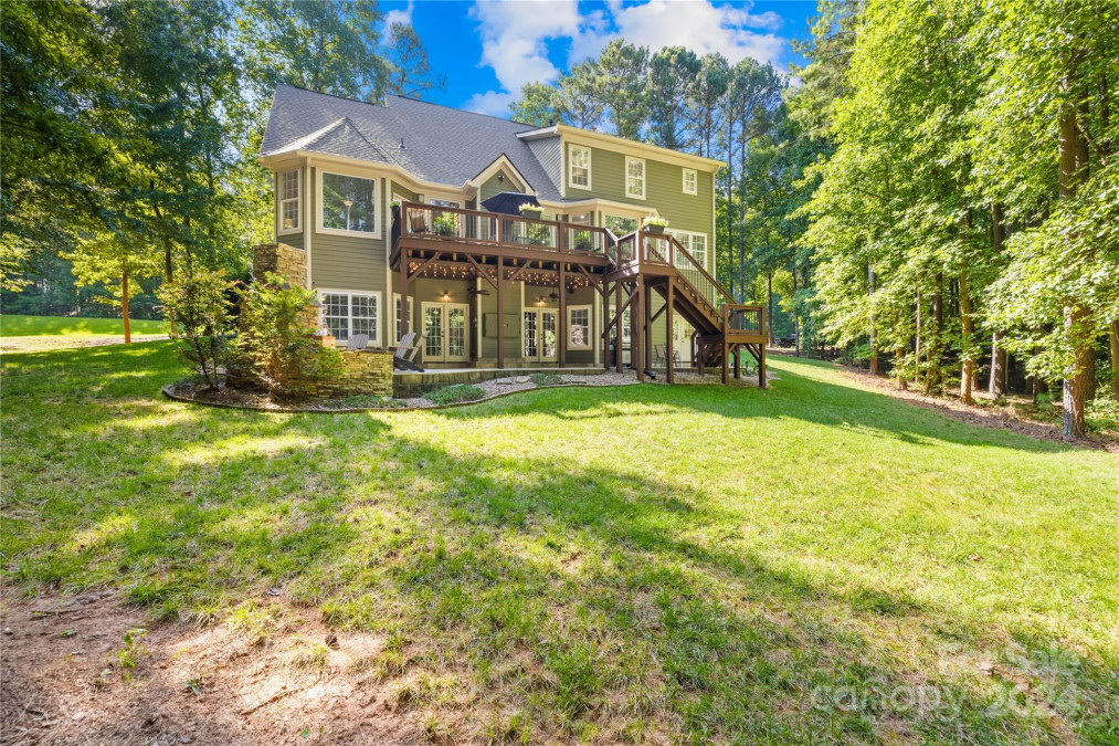 198 Freshwater Ln Mooresville, NC 28117