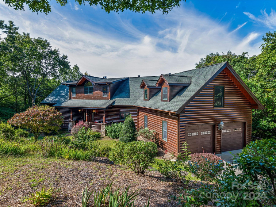 2585 Ivy Ln Pisgah Forest, NC 28768