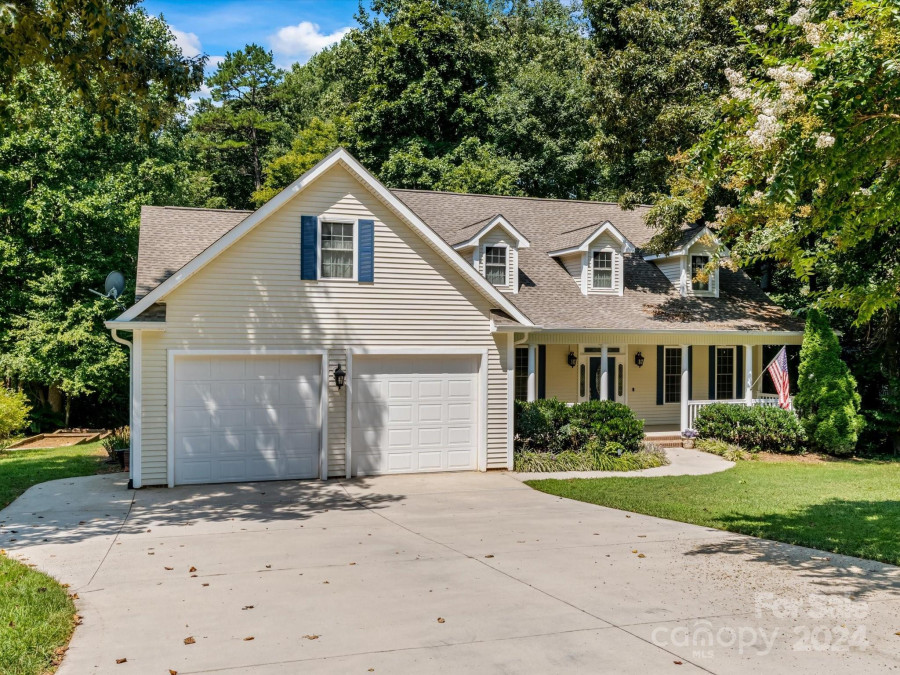 3567 Lake Bluff Dr Sherrills Ford, NC 28673