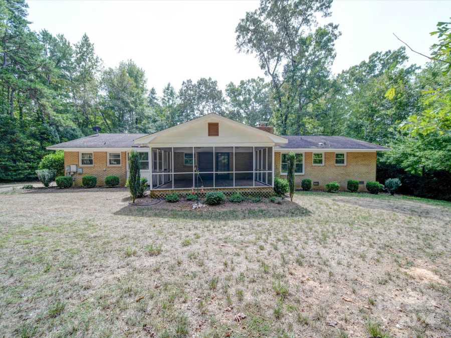 114 Joel St Wingate, NC 28174