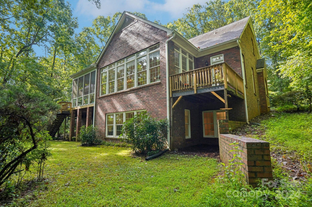 17924 Pages Pond Ct Davidson, NC 28036