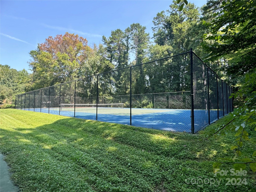 17924 Pages Pond Ct Davidson, NC 28036