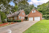 208 Eastwood Dr Salisbury, NC 28146