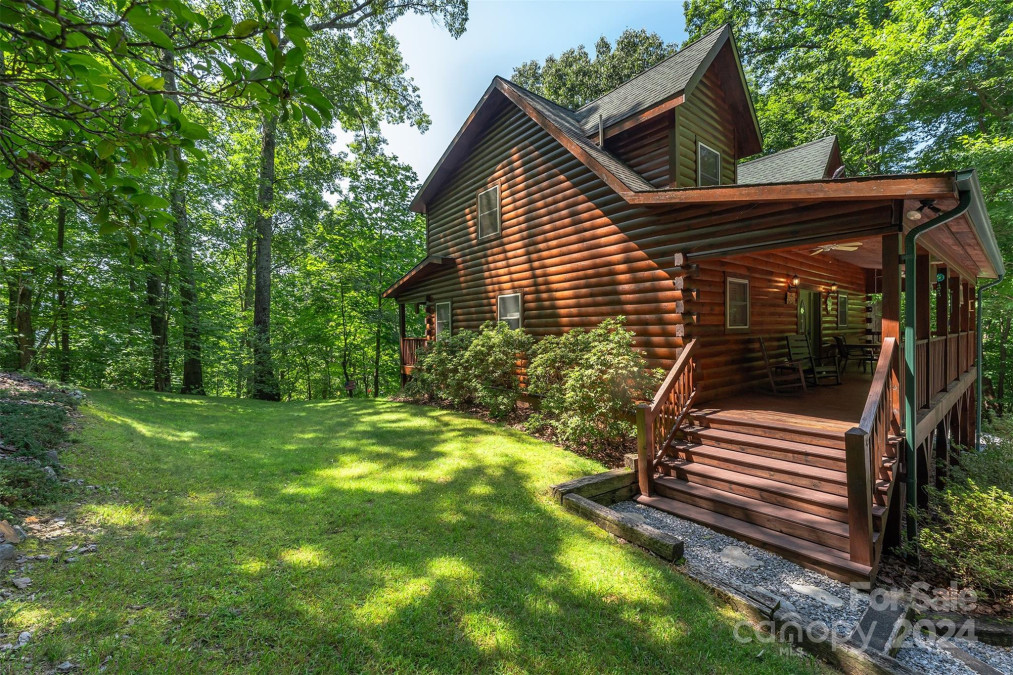 386 Wild Turkey Rn Black Mountain, NC 28711