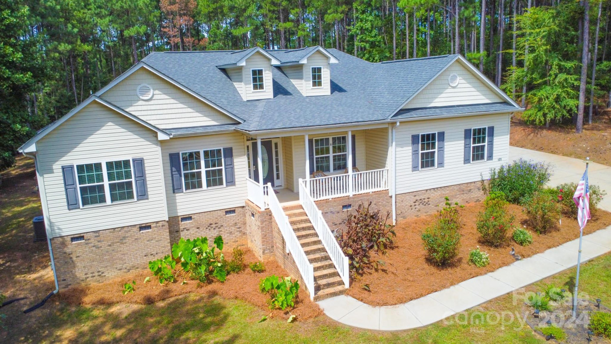 531 Tributary Dr Fort Lawn, SC 29714