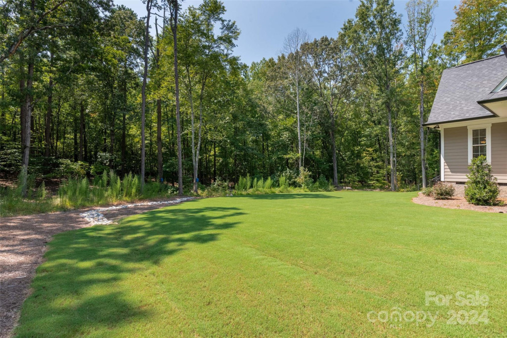 859 Irish Creek Dr Landis, NC 28088