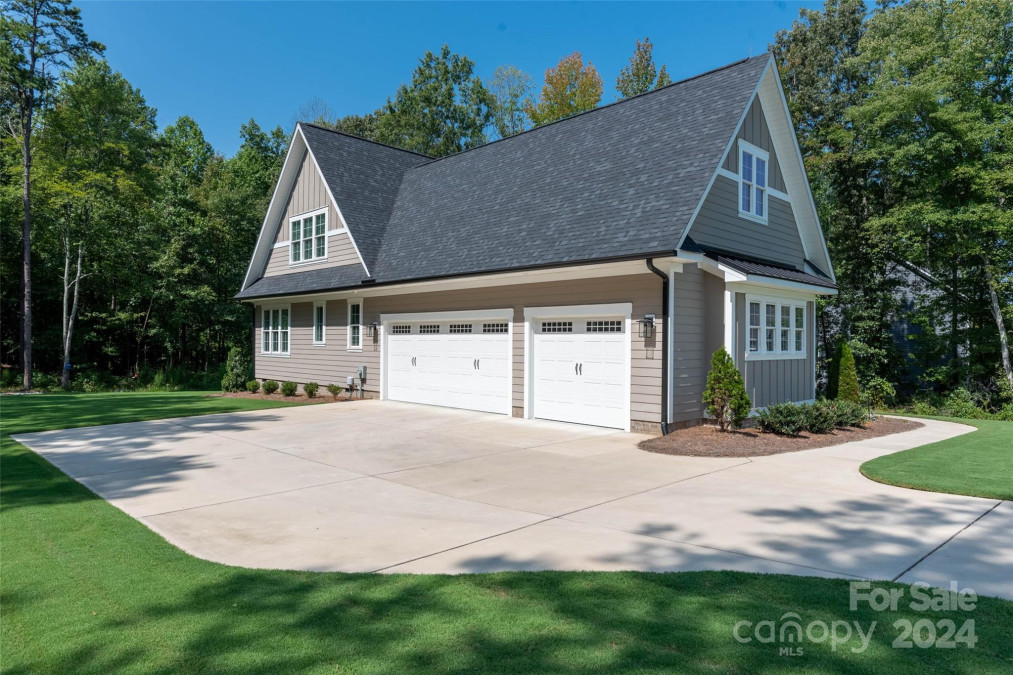 859 Irish Creek Dr Landis, NC 28088