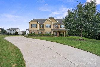 5601 Ballenger Ct Waxhaw, NC 28173