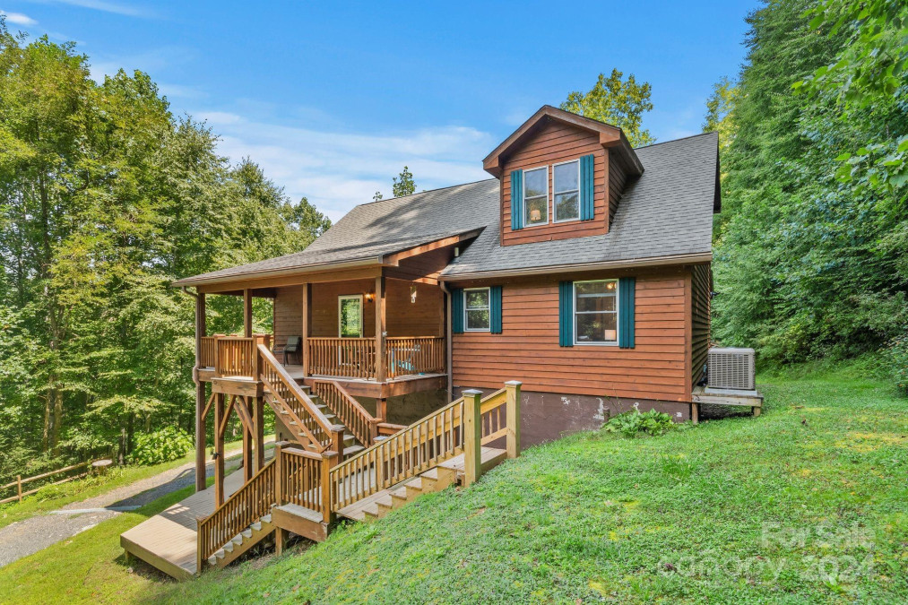 136 Grouse Point Rd Hot Springs, NC 28743