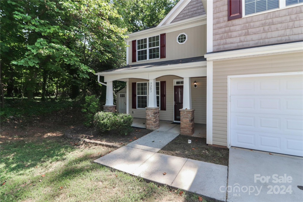 5203 Whippet Ridge Ct Charlotte, NC 28217