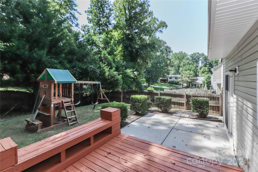 5203 Whippet Ridge Ct Charlotte, NC 28217