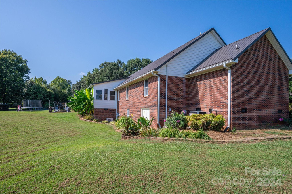 104 Belaire Cir Shelby, NC 28152