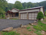 20 Frosted Ln Burnsville, NC 28714