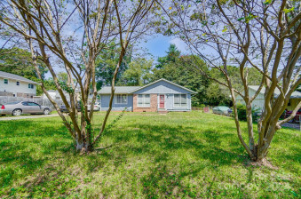 300 King Henry Ln Gastonia, NC 28056