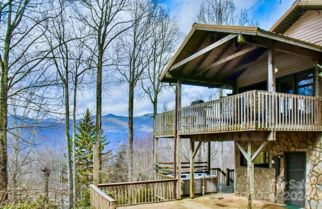 1698 Cabin Flats Rd Sylva, NC 28779