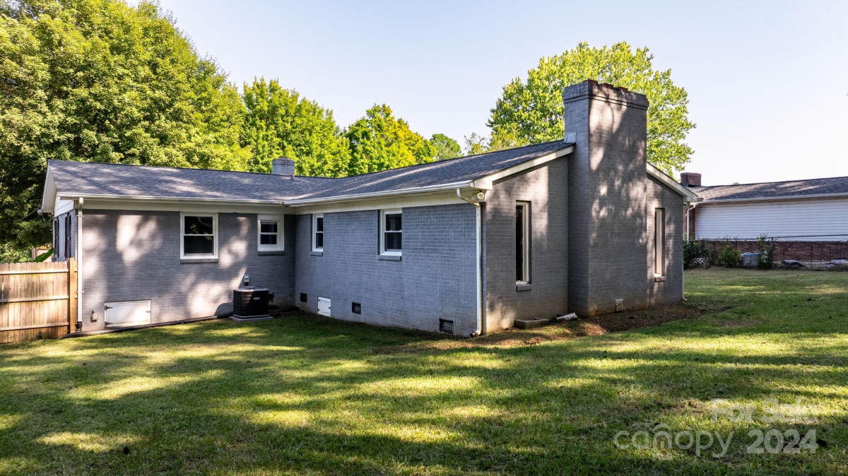 510 Leander St Shelby, NC 28152