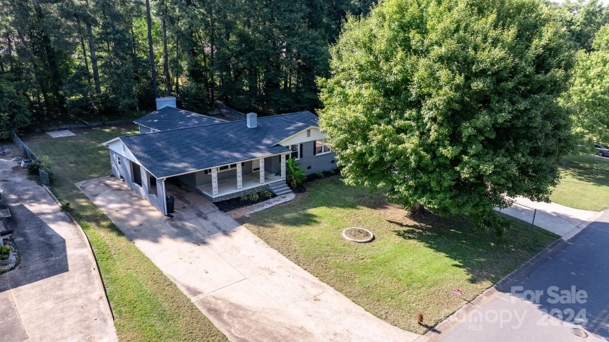 510 Leander St Shelby, NC 28152