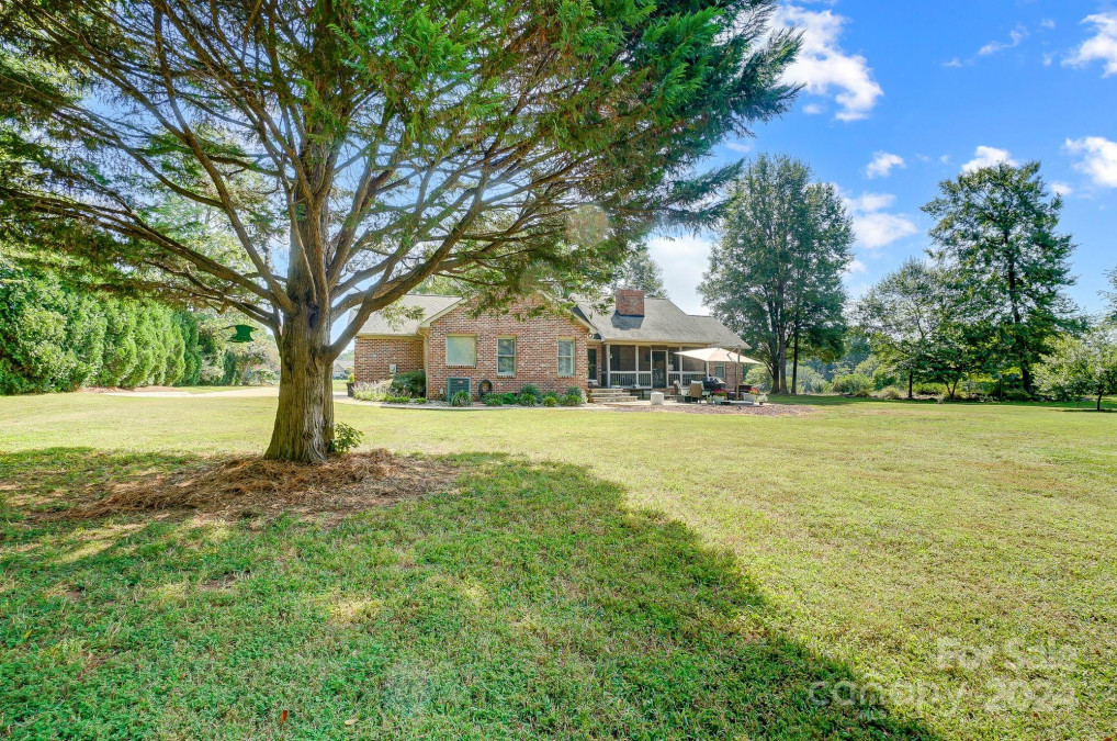 262 Southern Farm Rd Gastonia, NC 28056