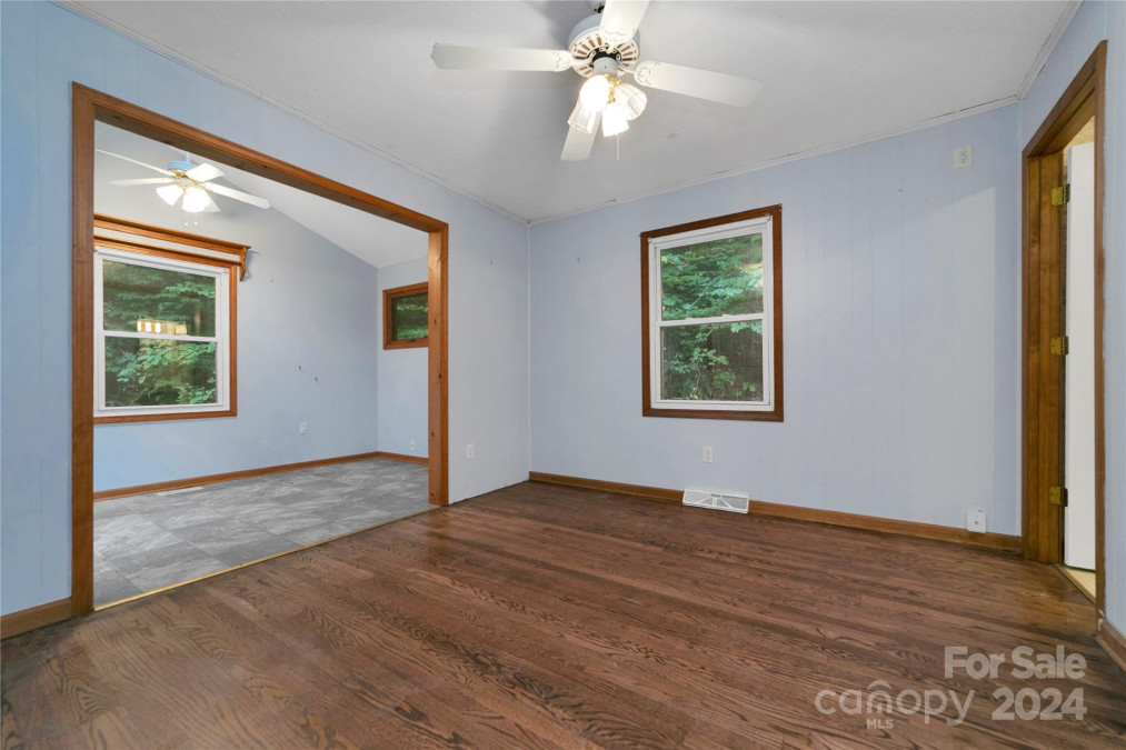 89 Quiet Pond Ln Pisgah Forest, NC 28768