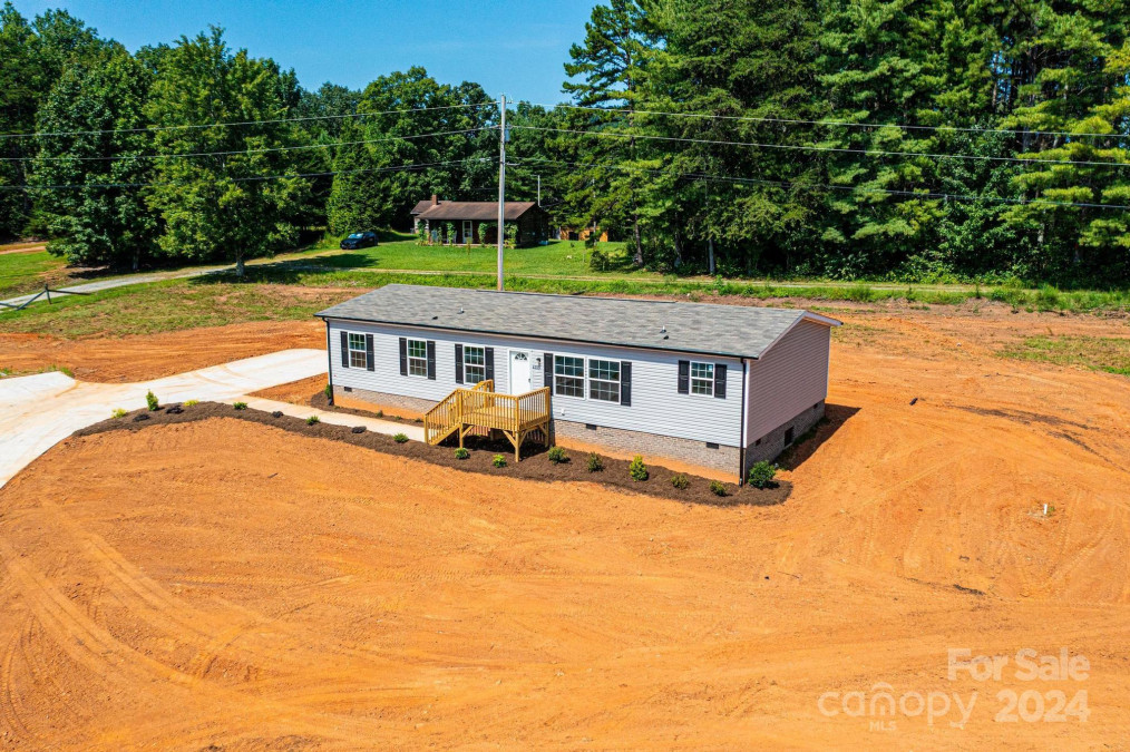 6355 Rhoney Rd Connelly Springs, NC 28612