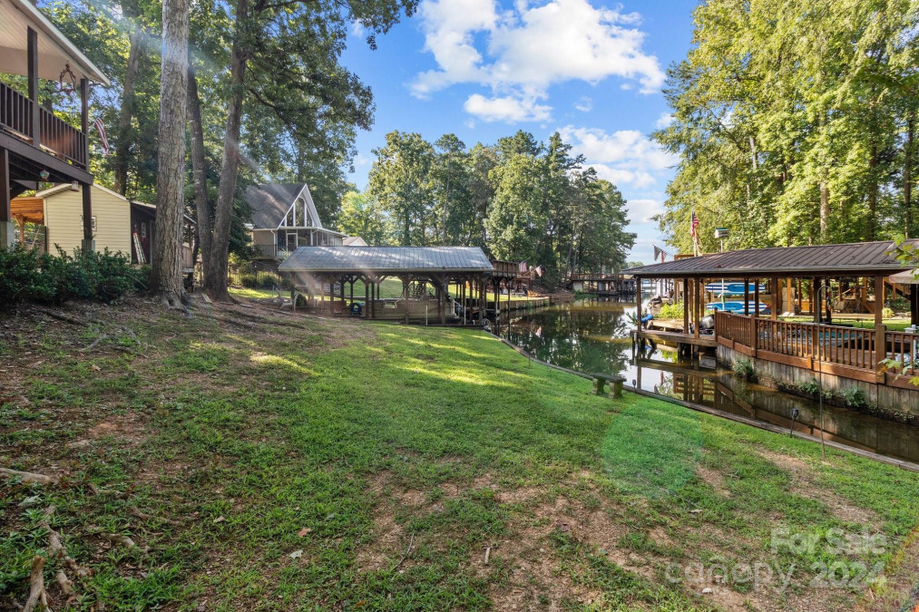 746 Springwood Dr Mount Gilead, NC 27306