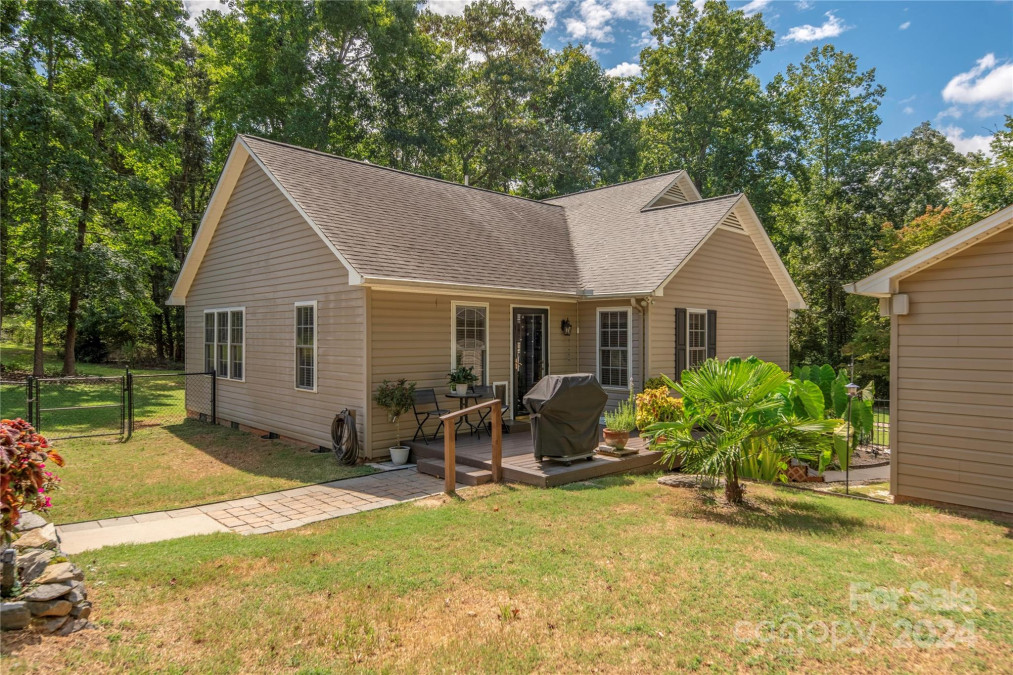 139 Harmony Ln China Grove, NC 28023