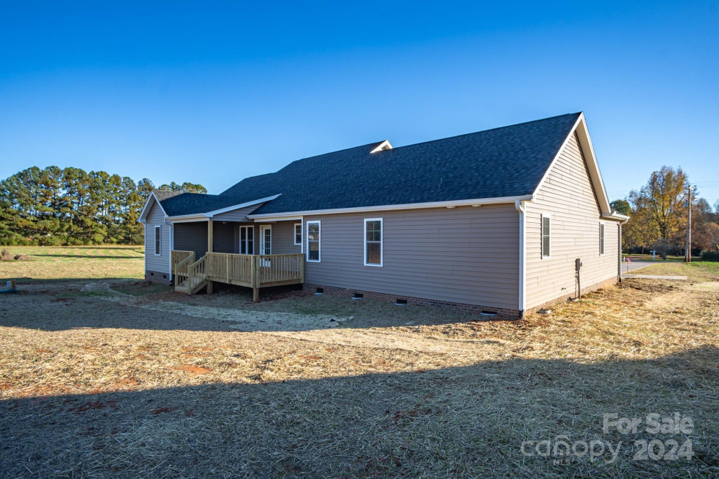 2876 Nc 27 Hw Lincolnton, NC 28092