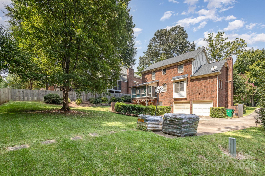 3127 Colvard Park Way Charlotte, NC 28269