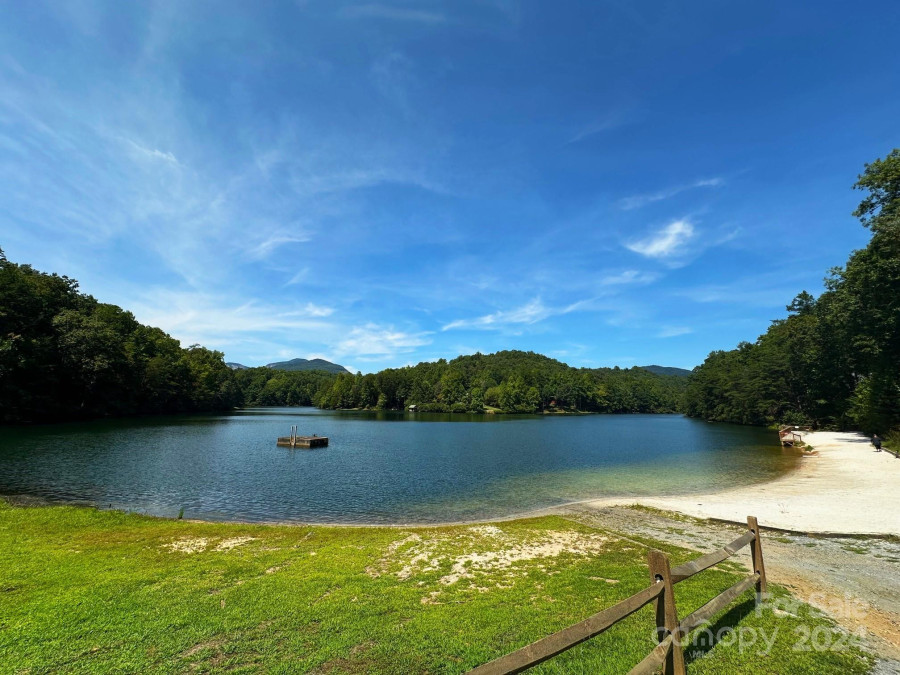 198 Wildcat Cir Lake Lure, NC 28746